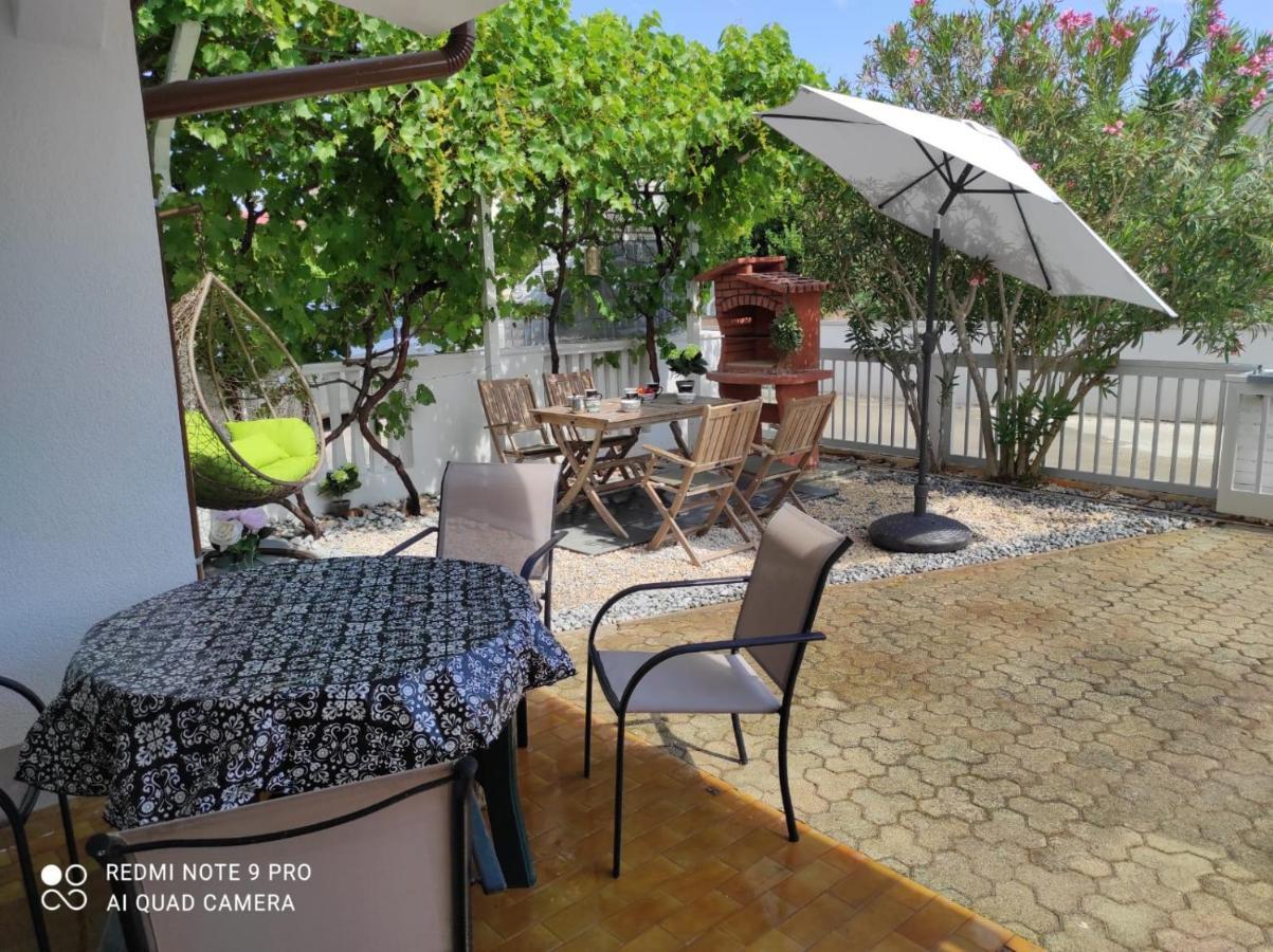 Holiday Home Morgan Vir Dış mekan fotoğraf