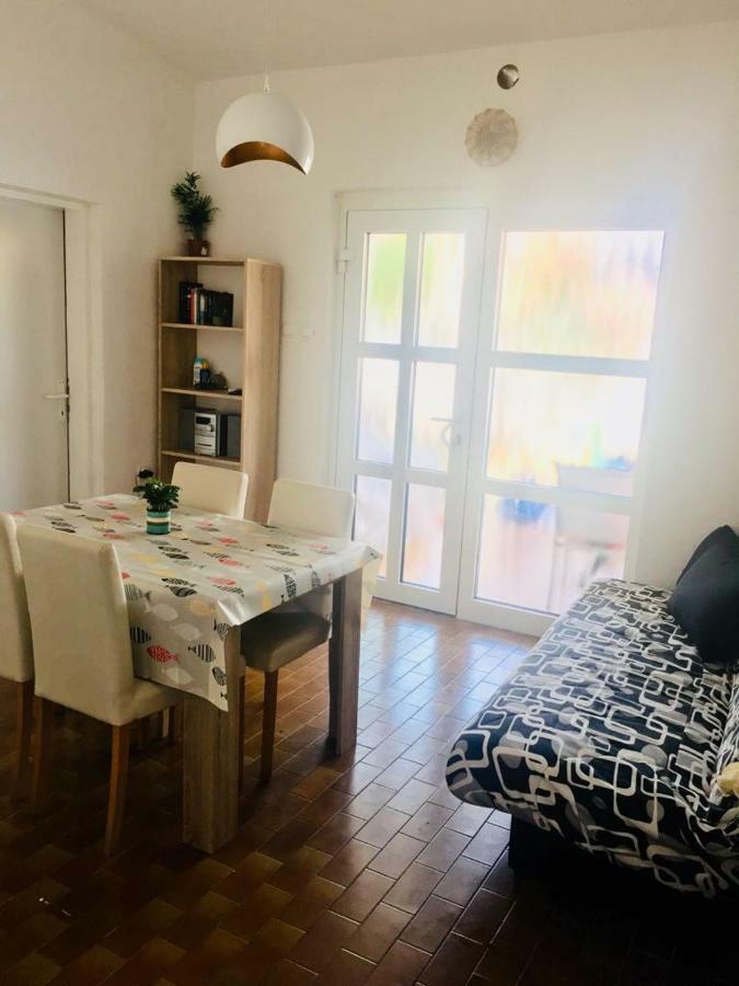 Holiday Home Morgan Vir Dış mekan fotoğraf