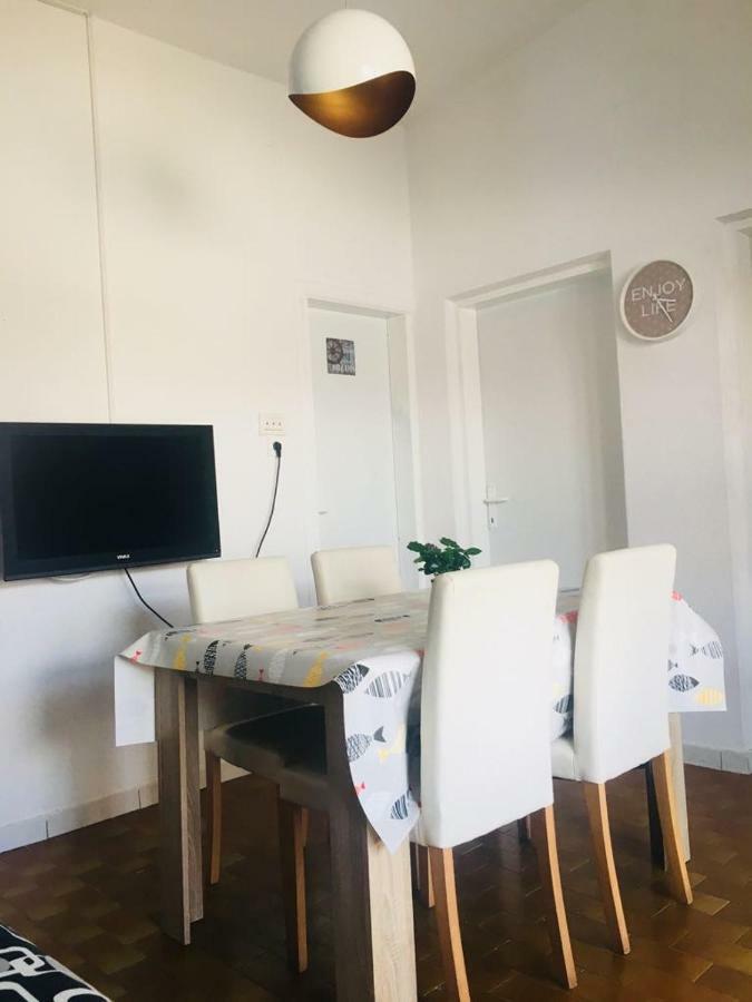 Holiday Home Morgan Vir Dış mekan fotoğraf
