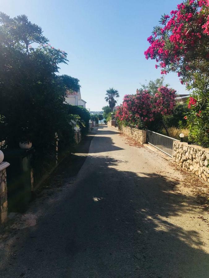 Holiday Home Morgan Vir Dış mekan fotoğraf